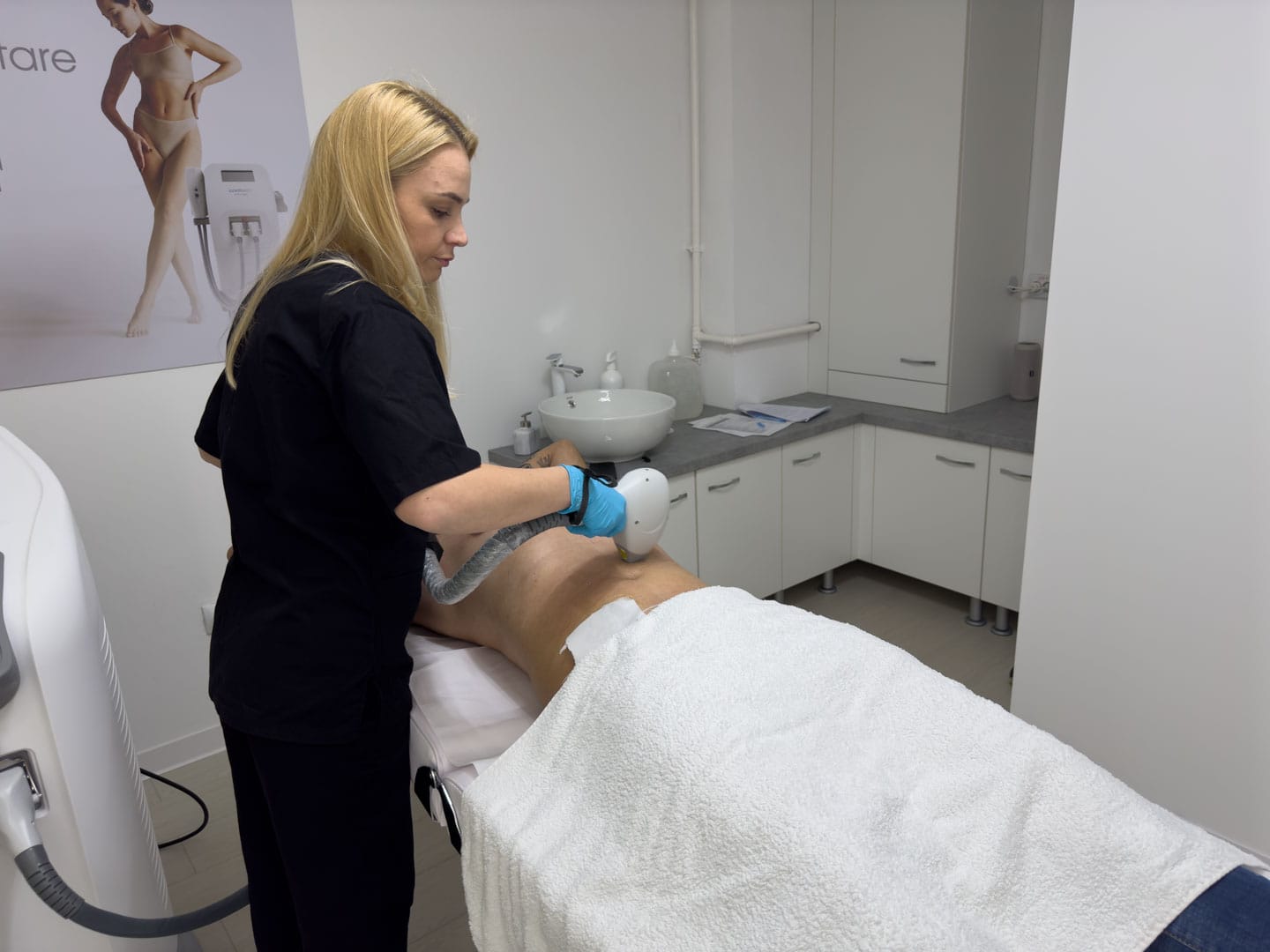 sedinta de tratament de epilare definitiva cu laser dioda la episculpt beauty sibiu