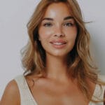 tratament de curatare faciala pentru acnee cu hydrafacial la episculpt beauty