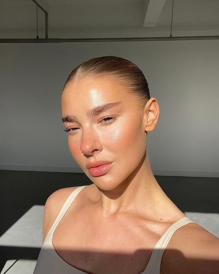 dupa sedinta de tratament cu hydrafacial syndeo pentru cosuri si acnee